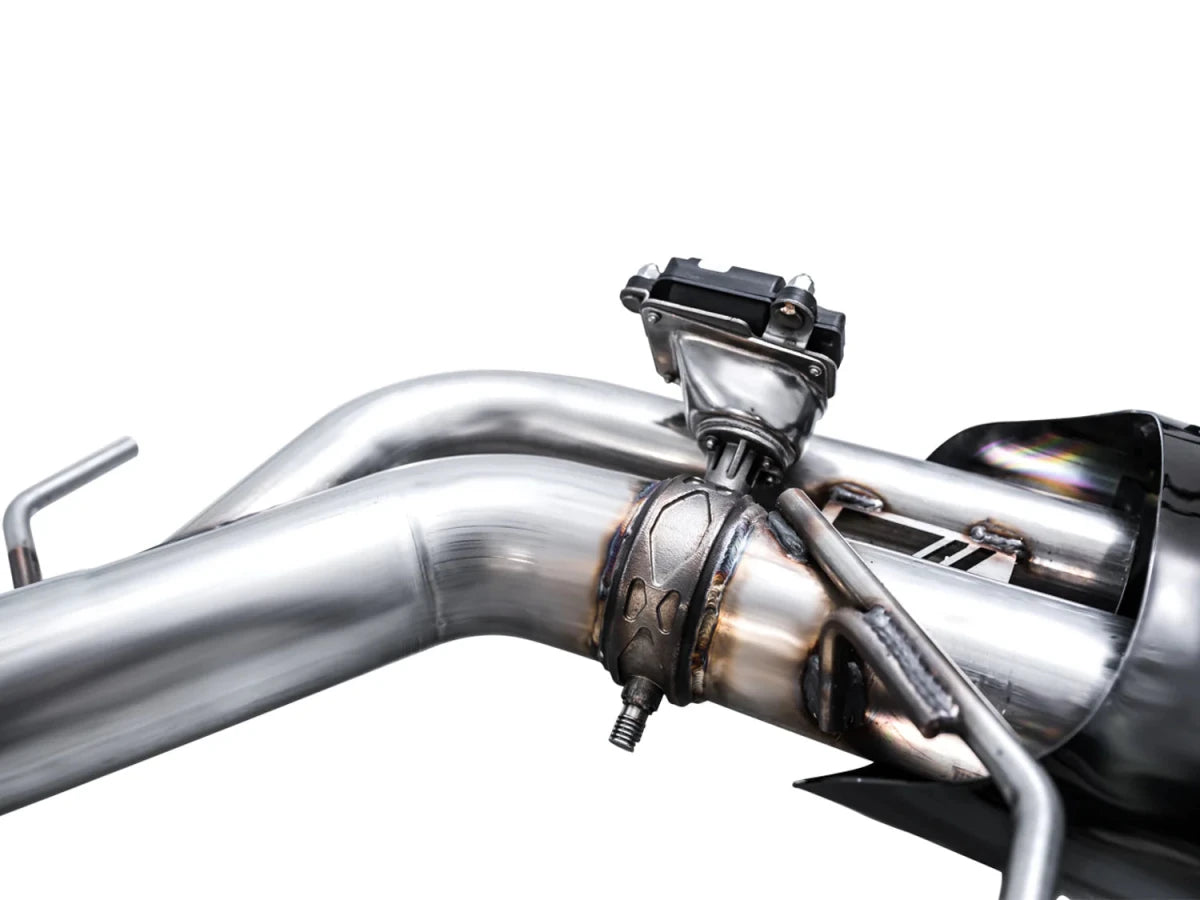AWE Tuning - AWE Tuning 21 - 26 Audi C8 RS6/RS7 SwitchPath Cat - back Exhaust - Diamond Black Tips