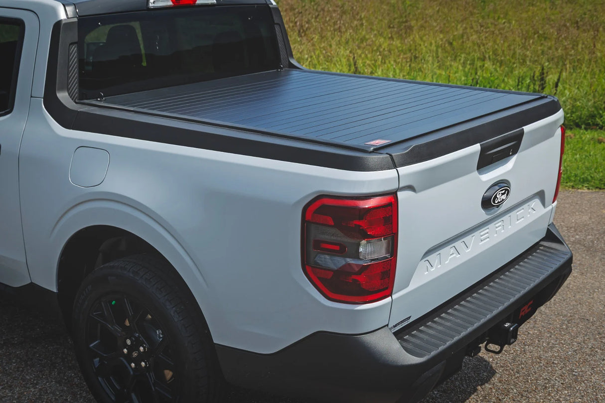 Rough Country Hard Roll Up Bed Cover 4'6" Bed | Ford Maverick 2WD/4WD (2022-2026)