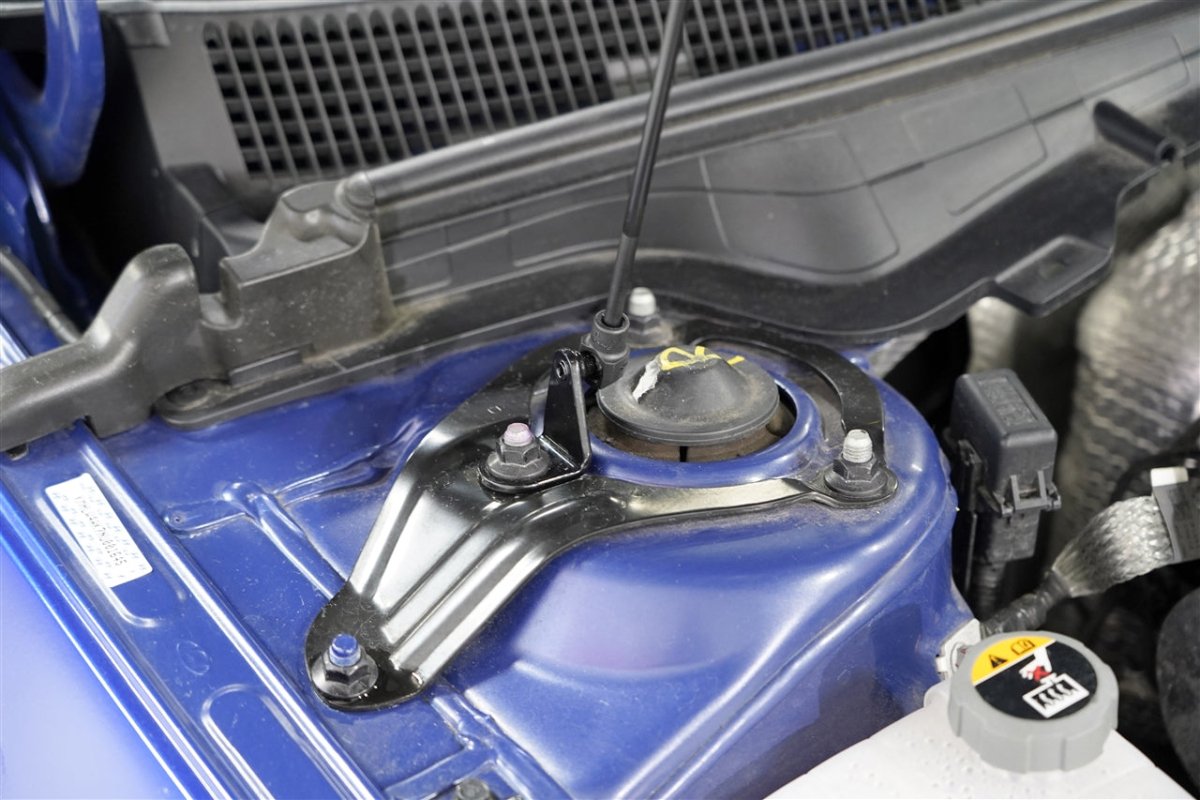 Redline Tuning - Redline Tuning 2021+ Hyundai Elantra Hood QuickLIFT PLUS - Panda Motorworks