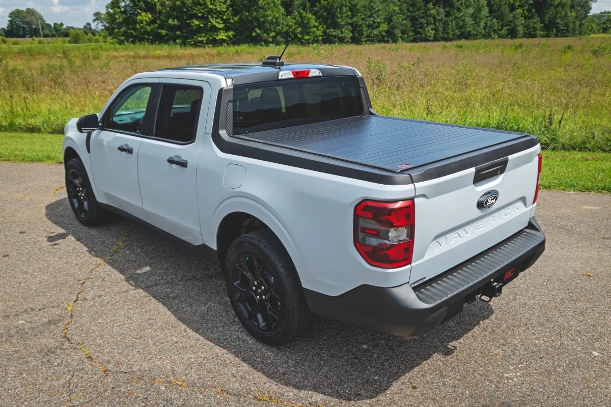 Rough Country - Rough Country Hard Roll Up Bed Cover 4'6" Bed | Ford Maverick 2WD/4WD (2022 - 2026)