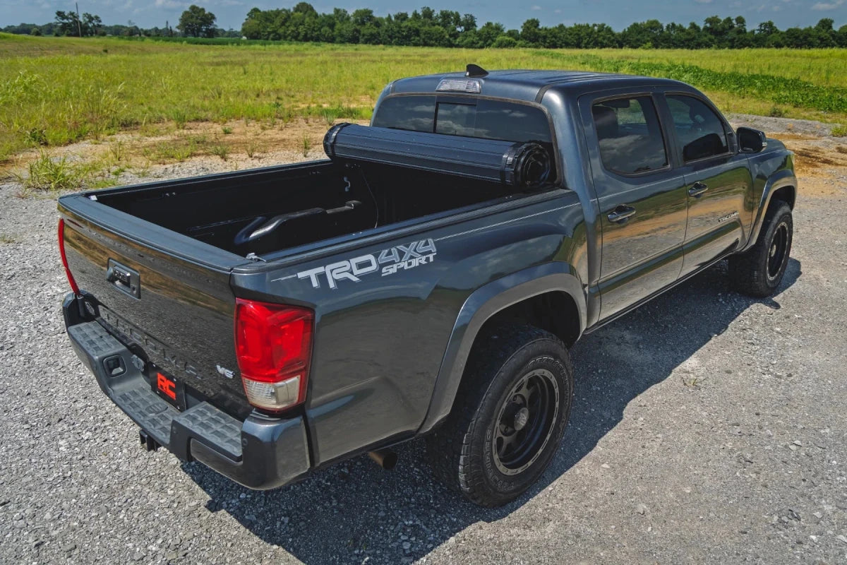 Rough Country - Rough Country Hard Roll Up Bed Cover 5' Bed | Toyota Tacoma 2WD/4WD (2016 - 2023)
