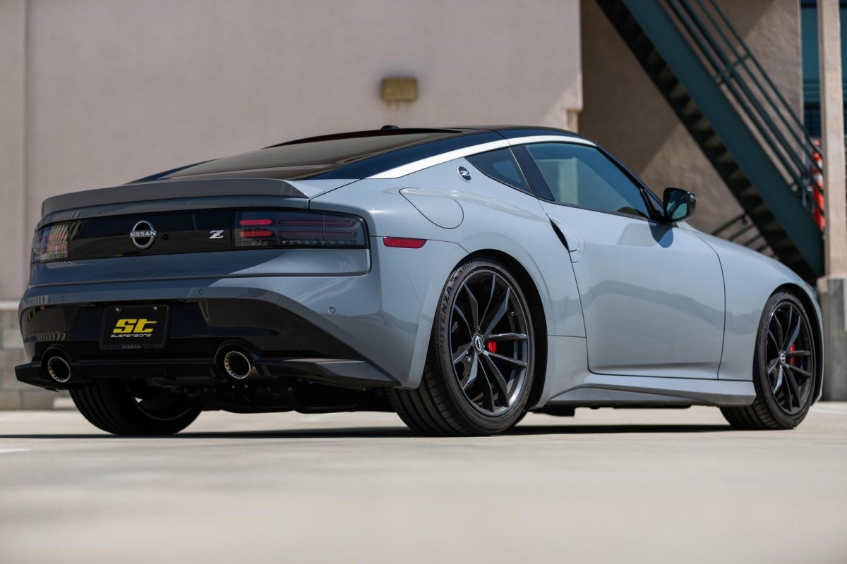 ST Suspensions - ST Suspensions 2023+ Nissan Z Anti - Sway Bar Kit