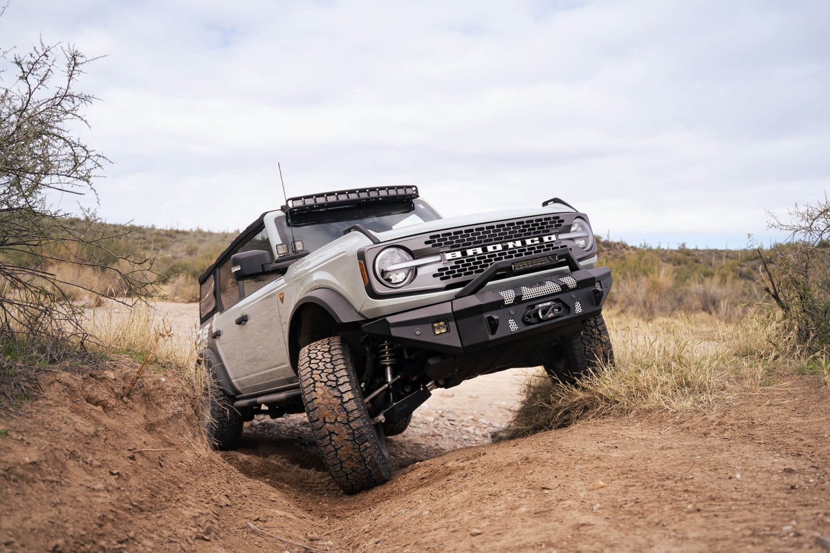 DV8 - DV8 Offroad 21 - 22 Ford Bronco Front Lower Control Arm Skid Plate - Panda Motorworks