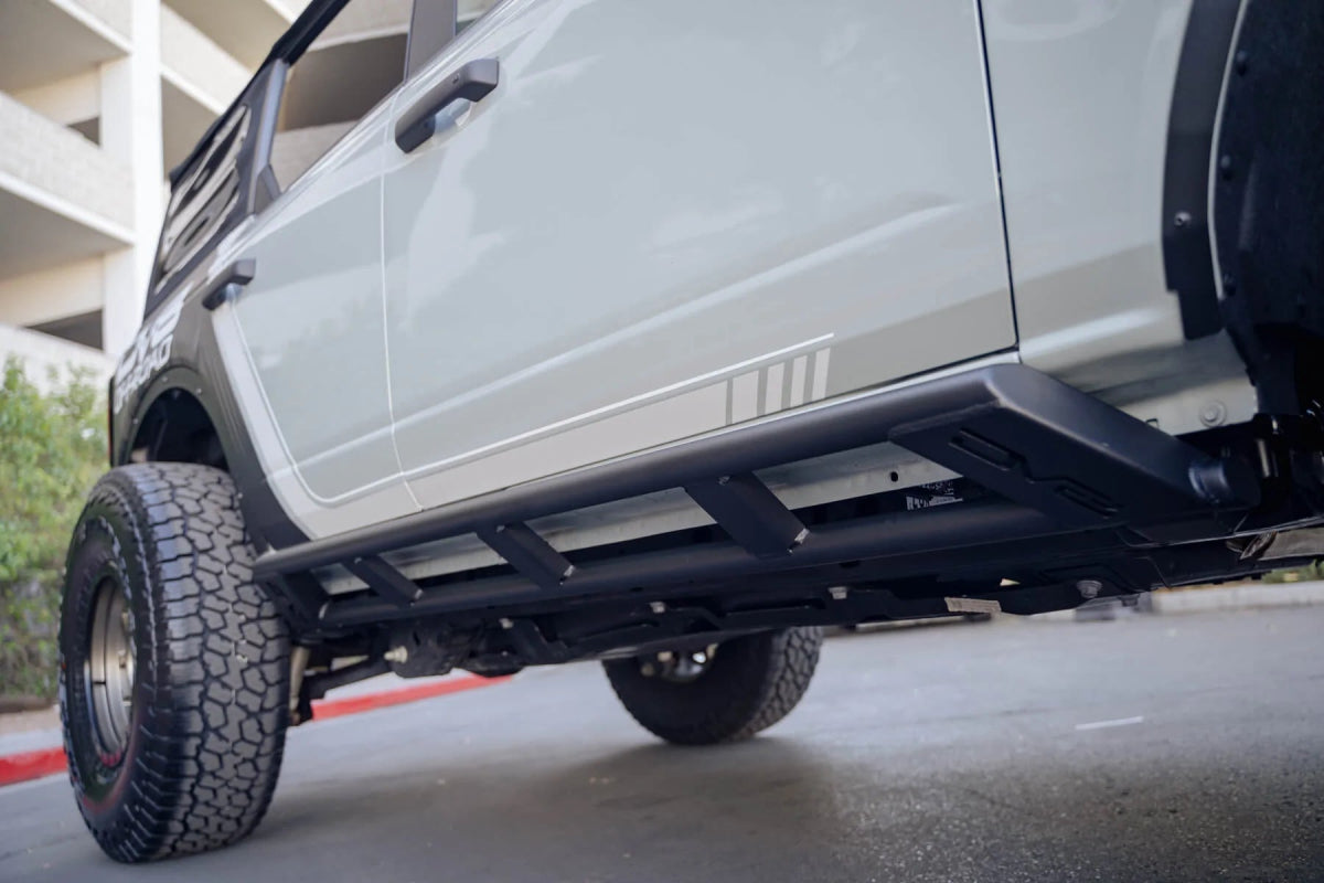 DV8 - DV8 Offroad 21 - 22 Ford Bronco FS - 15 Series Rock Sliders - Panda Motorworks