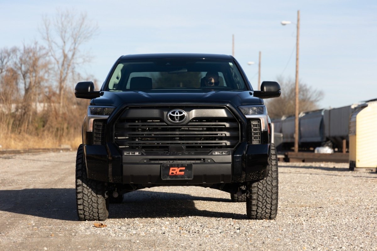 Rough Country - Rough Country 1.75 INCH LEVELING KIT TOYOTA TUNDRA 2WD/4WD (2022) - Panda Motorworks