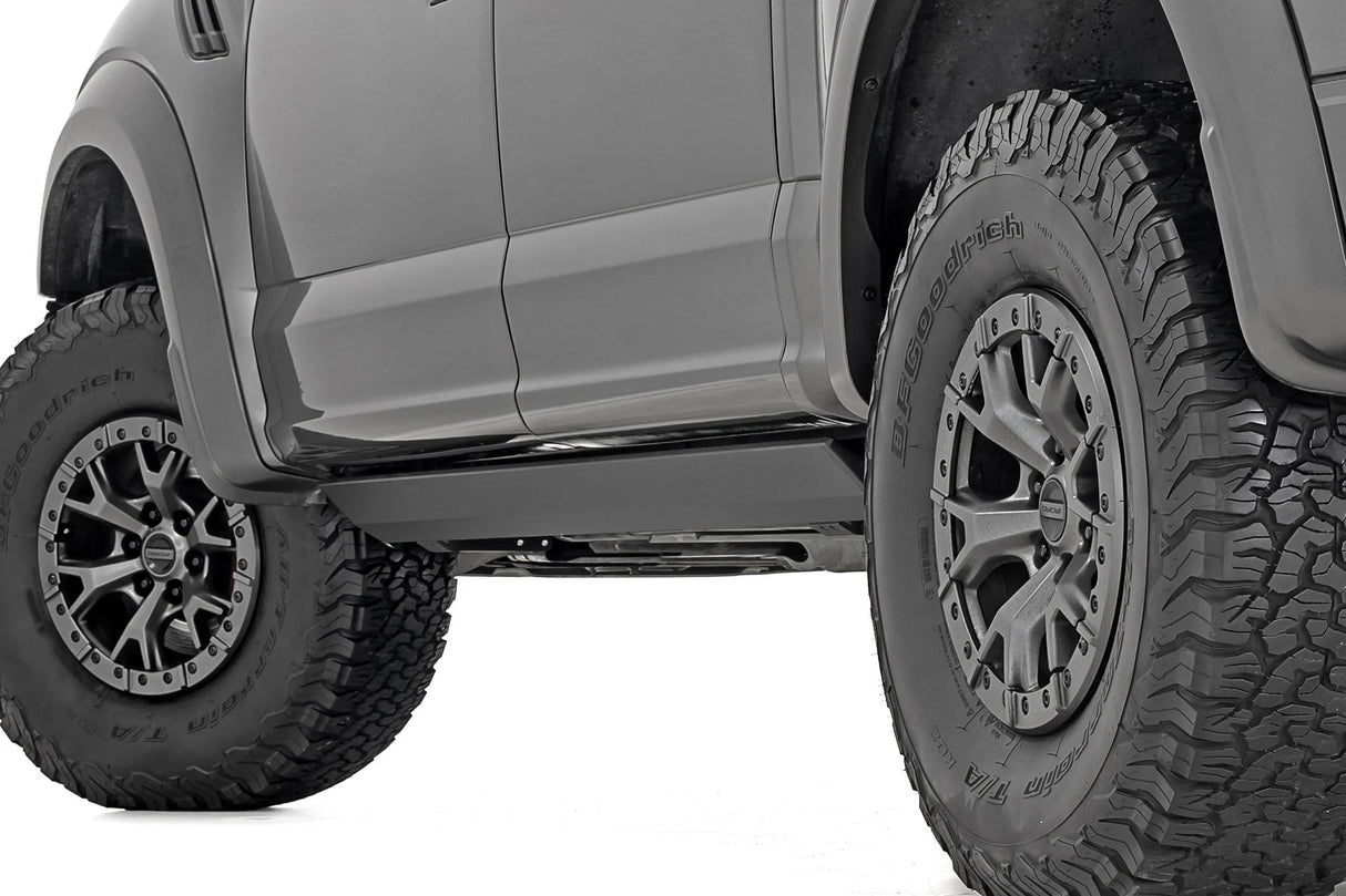Rough Country Power Running Boards Dual Electric Motor  Ford F-150 (15-25) | F-250/F-350 Super Duty (17-25)