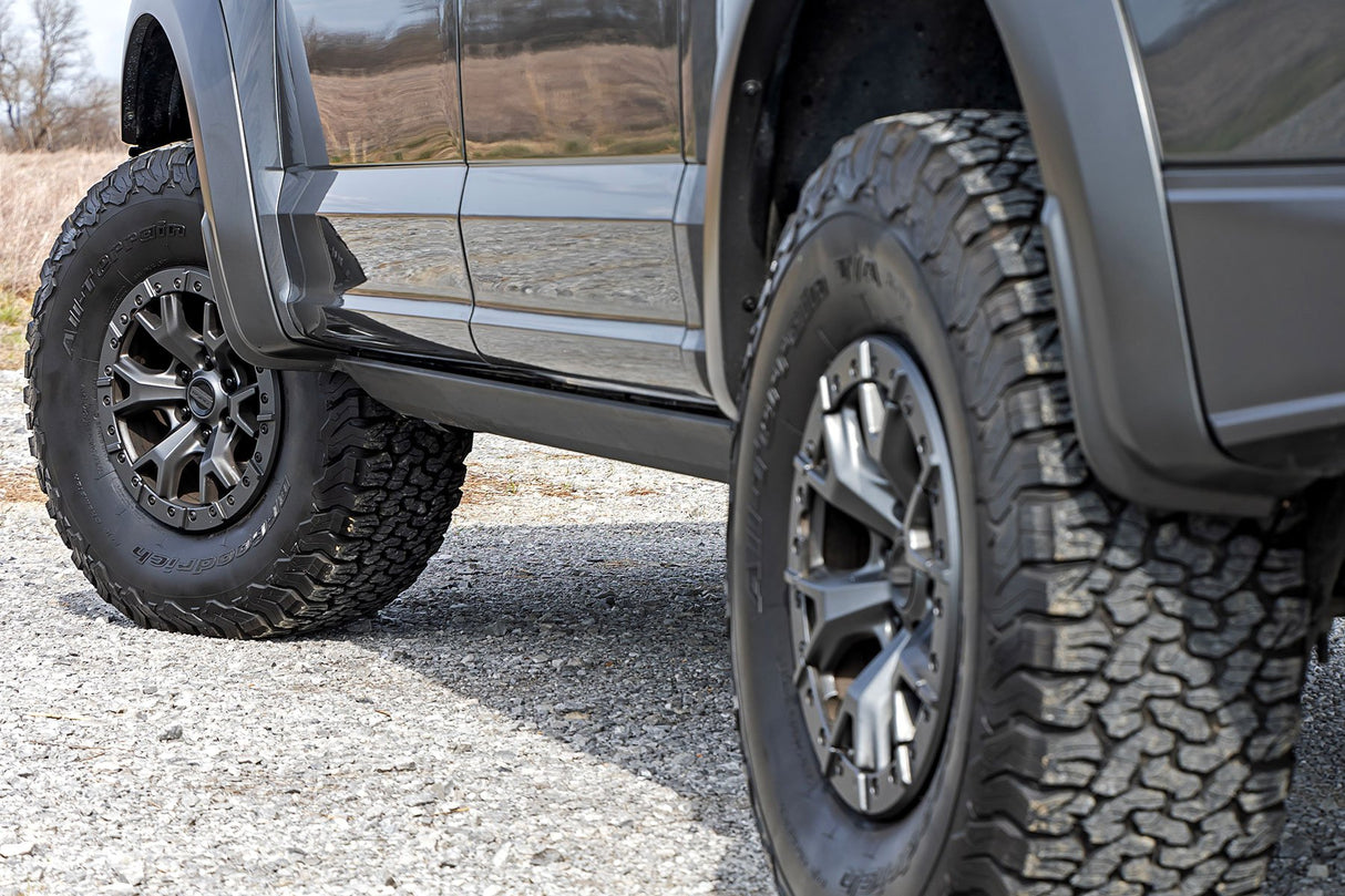 Rough Country Power Running Boards Dual Electric Motor  Ford F-150 (15-25) | F-250/F-350 Super Duty (17-25)