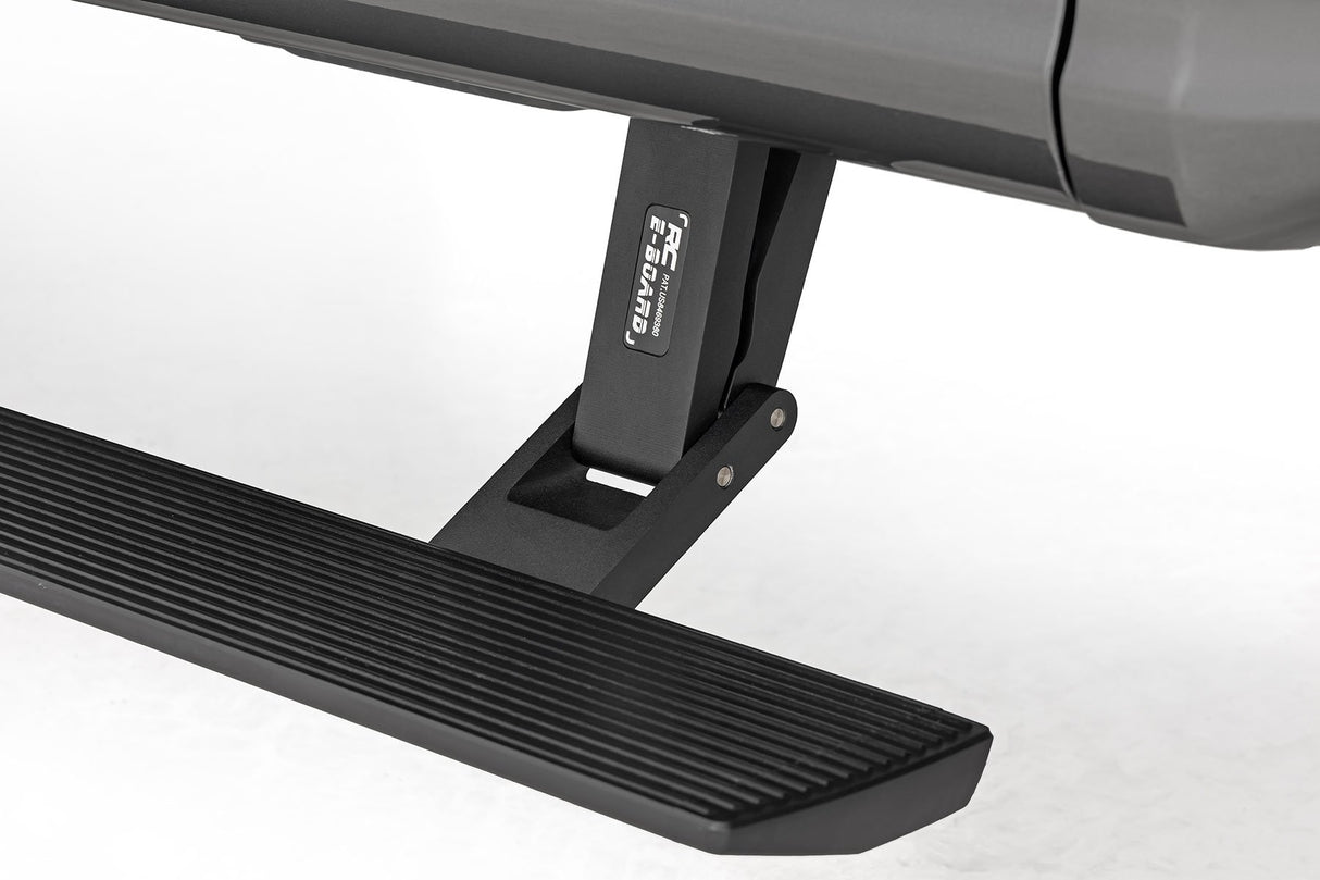Rough Country Power Running Boards Dual Electric Motor  Ford F-150 (15-25) | F-250/F-350 Super Duty (17-25)