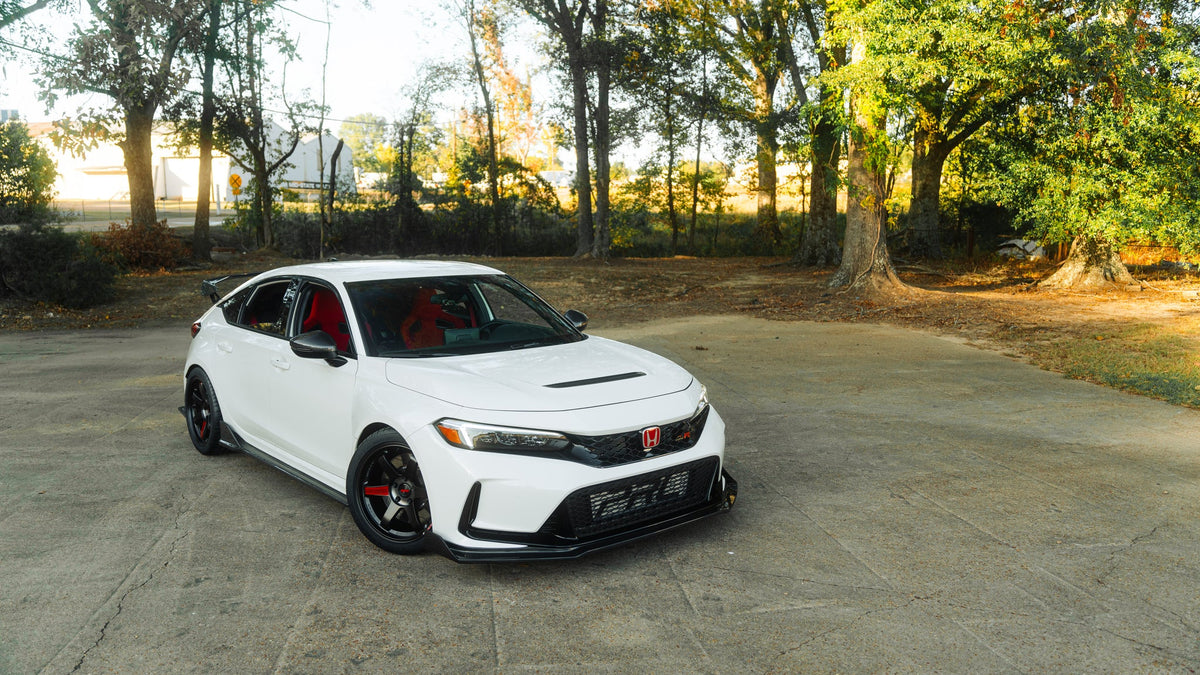 OLM Carbon Fiber Engine Hood Duct Cover - 2023+ Honda Civic Type R