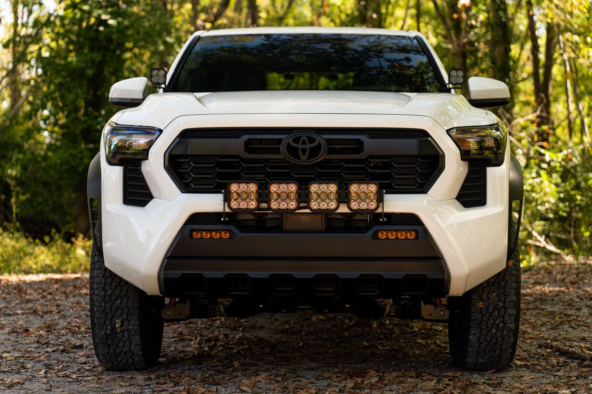 SS5 Grille CrossLink Lightbar Kit for 2024+ Toyota Tacoma- Diode