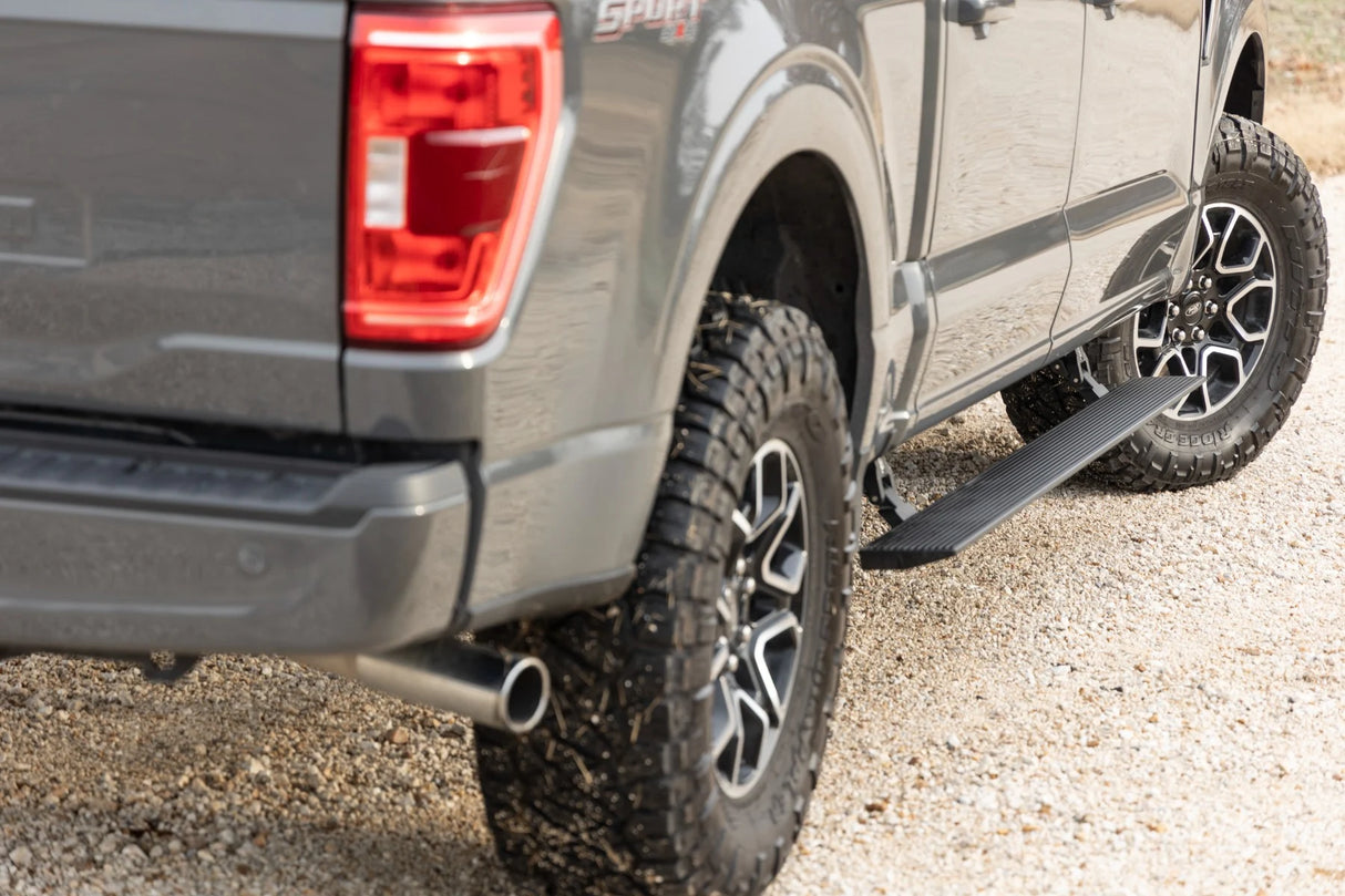 Rough Country Power Running Boards Dual Electric Motor  Ford F-150 (15-25) | F-250/F-350 Super Duty (17-25)