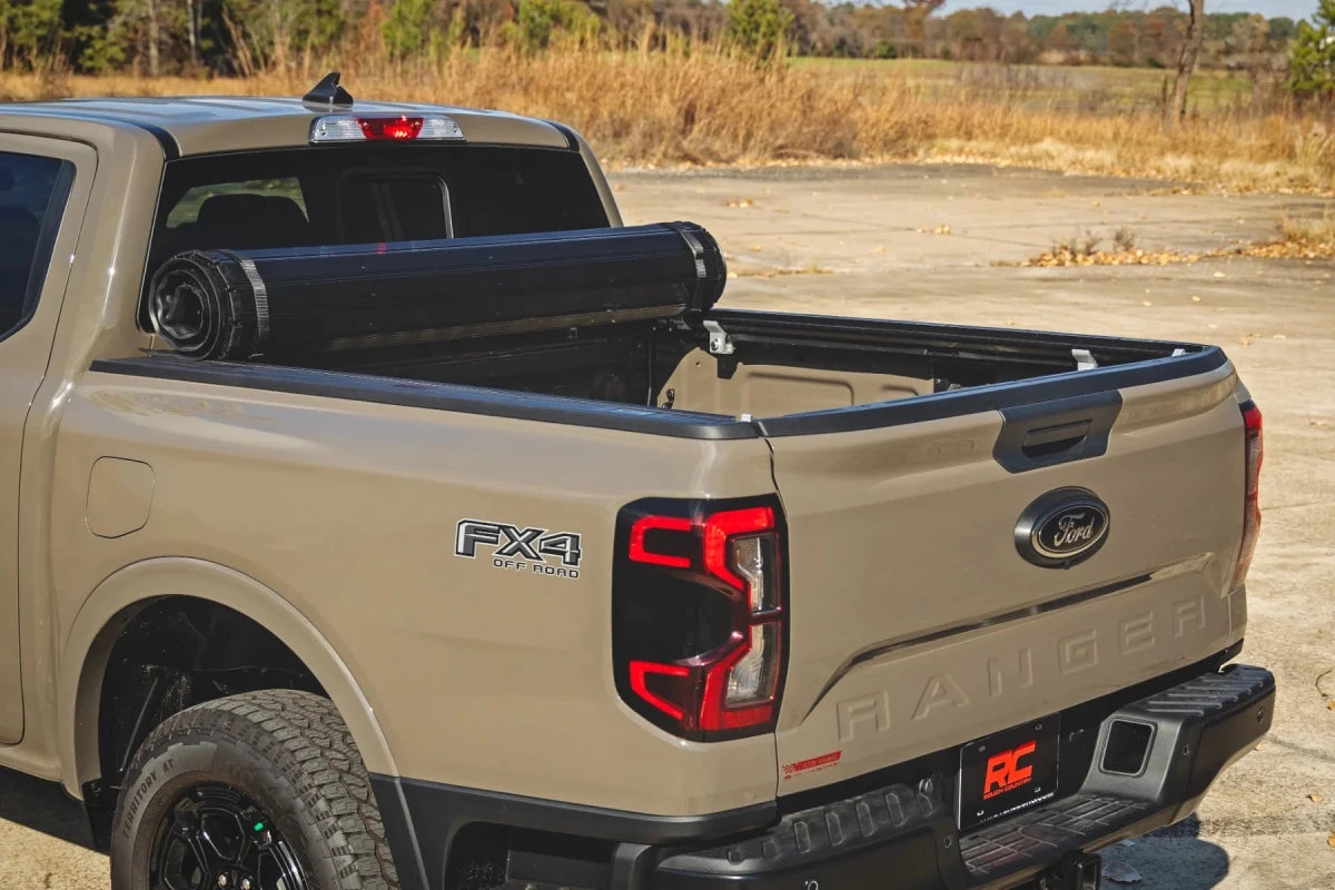 Rough Country - Rough Country Hard Roll Up Bed Cover 5' Bed | Ford Ranger 2WD/4WD (2024 - 2025)