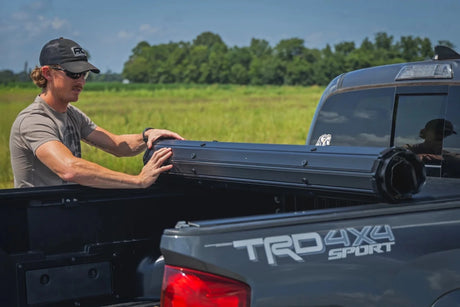 Rough Country - Rough Country Hard Roll Up Bed Cover 5' Bed | Toyota Tacoma 2WD/4WD (2016 - 2023)