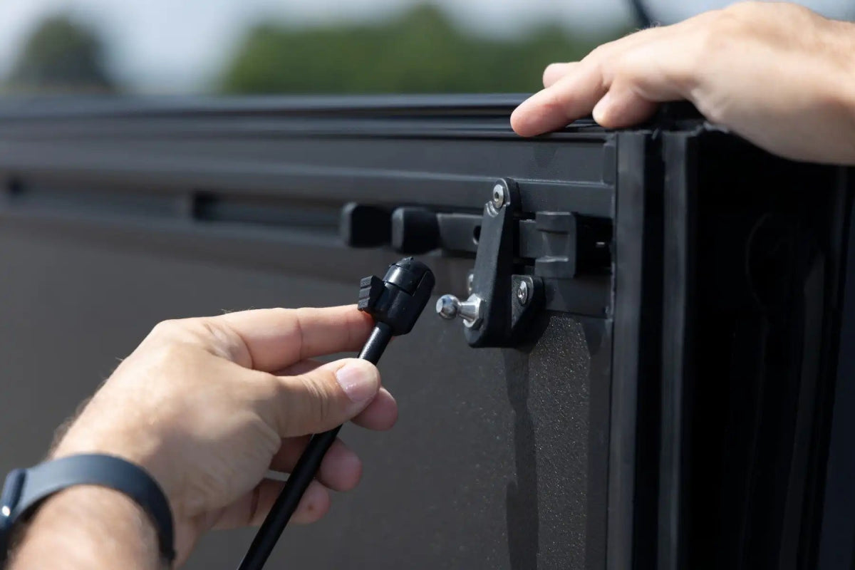 Rough Country - Rough Country Hard Tri - Fold Flip Up Bed Cover 4'6" Bed | Ford Maverick (22 - 24) - Panda Motorworks