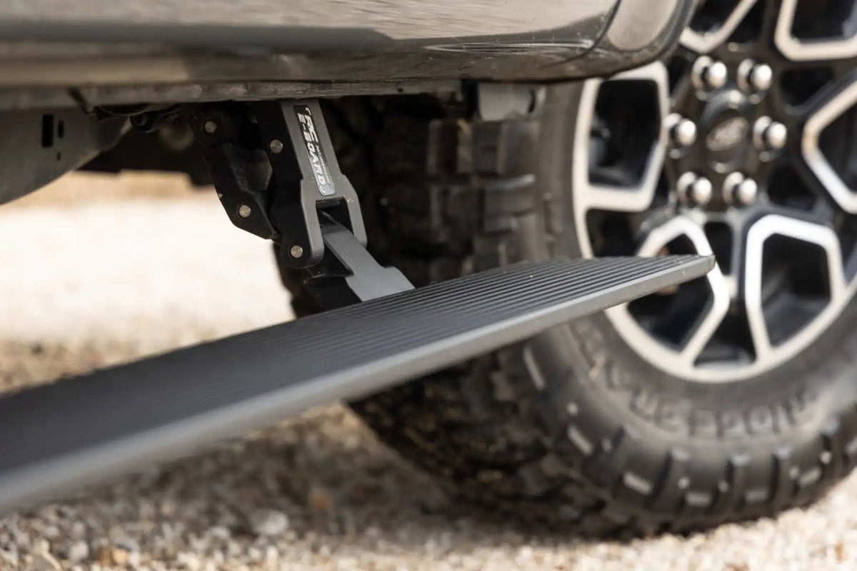 Rough Country - Rough Country Power Running Boards Dual Electric Motor | Ford F - 150 (15 - 24) | F - 250/F - 350 Super Duty (17 - 24) - Panda Motorworks