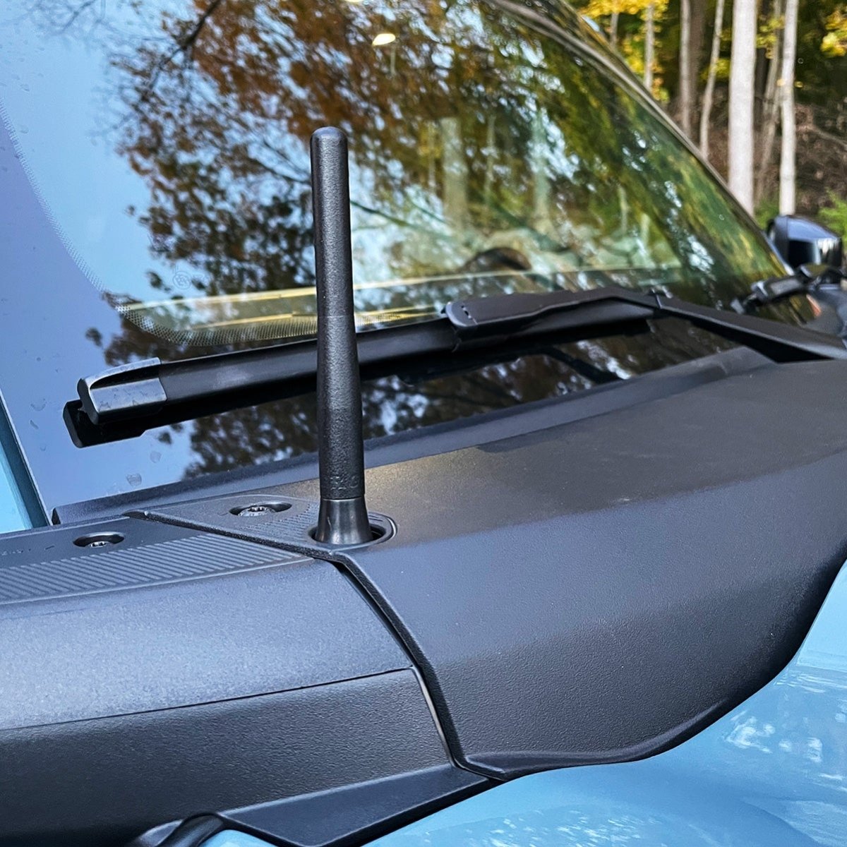 Built Right Industries - Built Right Industries PERFECT-FIT STUBBY ANTENNA | FORD F-150 (2021+), BRONCO (2021-24)