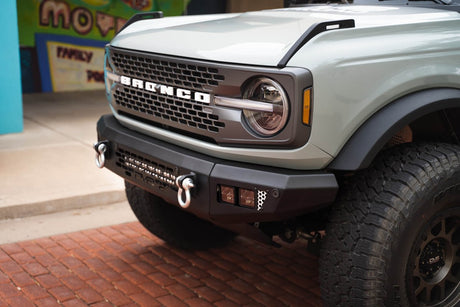 DV8 - DV8 Offroad 21+ Ford Bronco OE PLUS SERIES Bumper - Accommodates 20in Dual Row Light Bar &amp; (4) 3in Pod Light Mount