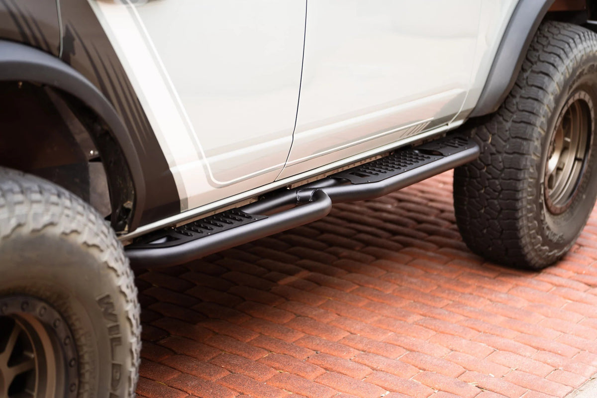 DV8 - DV8 Offroad 21 - 22 Ford Bronco OE Plus Series Side Steps - Panda Motorworks