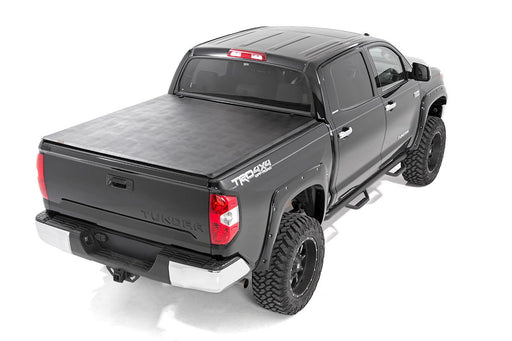 Rough Country TOYOTA SOFT TRI-FOLD BED COVER (07-22 TUNDRA)