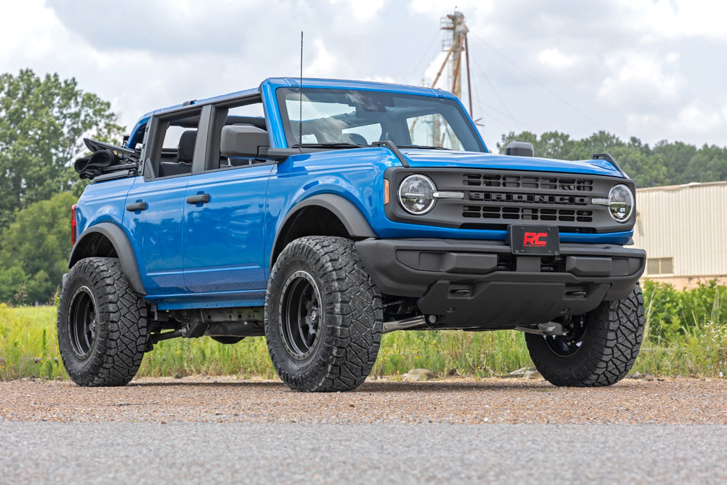 Rough Country 2 INCH LIFT KIT | FORD BRONCO 4WD (2021)