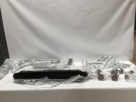 Mishimoto - Mishimoto 2014 - 2016 Ford Fiesta ST 1.6L Front Mount Intercooler (Black) Kit w/ Pipes (Black)