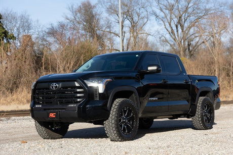 Rough Country - Rough Country 1.75 INCH LEVELING KIT TOYOTA TUNDRA 2WD/4WD (2022) - Panda Motorworks