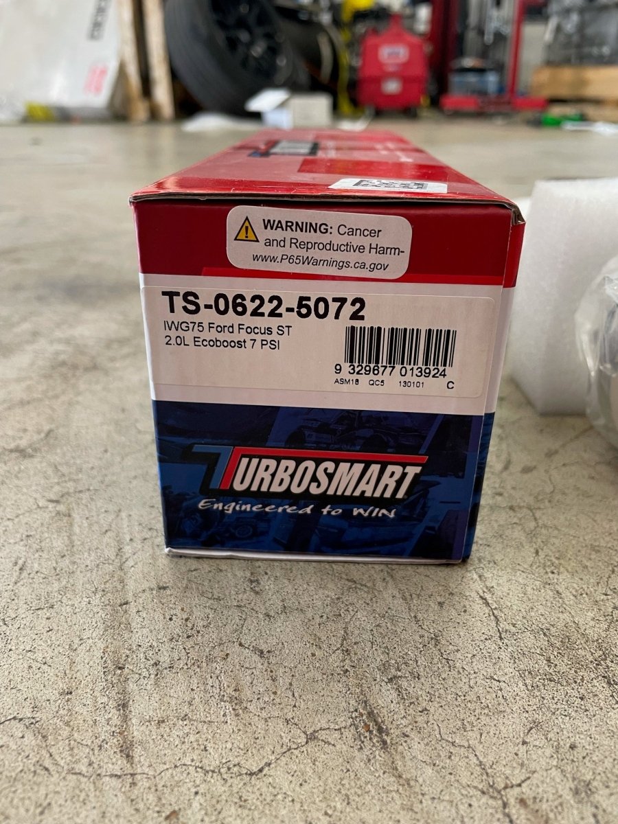 Turbosmart - *OPEN BOX* Turbosmart IWG75 Ford EcoBoost 7 PSI Black Internal Wastegate Actuator